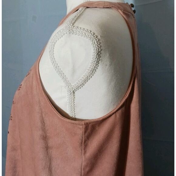 Taylor & Sage Halter Women's Medium Faux Suede Mauve Laser Cut Eyelet Tank - Picture 7 of 13